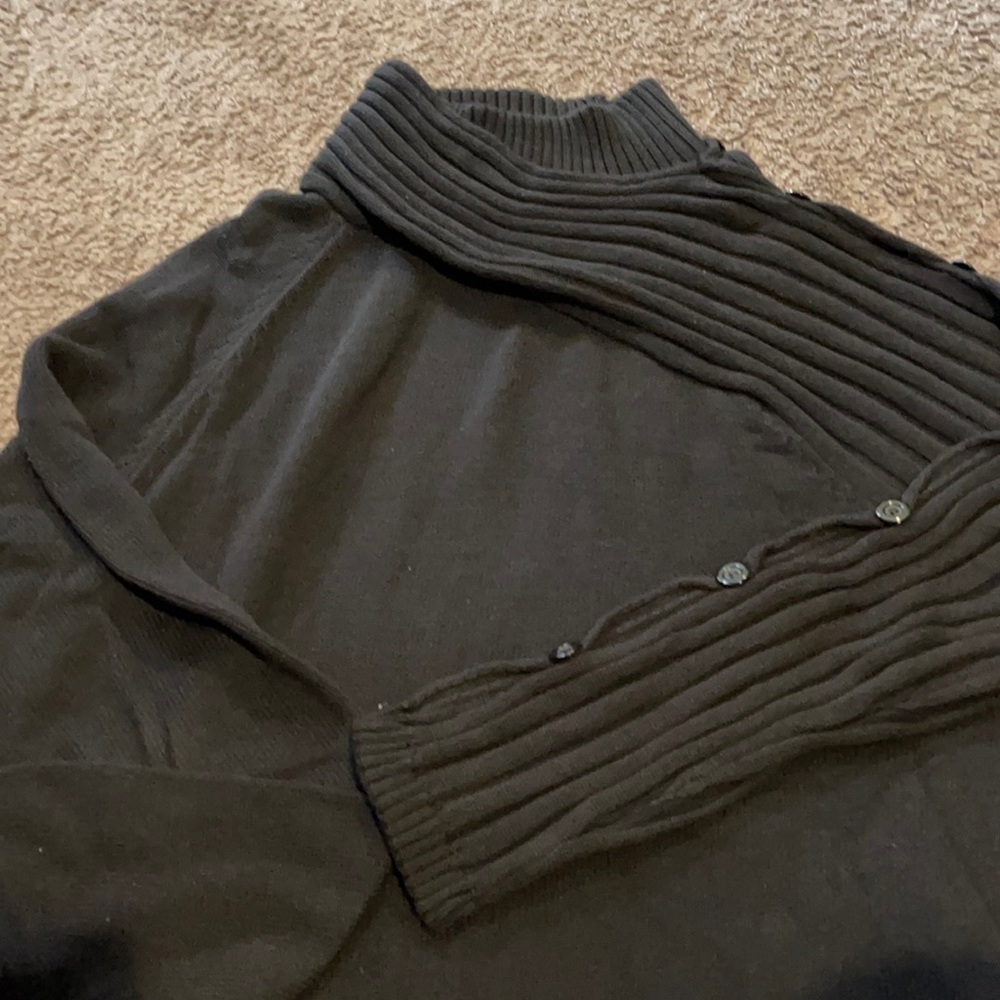 Kuegou turtleneck